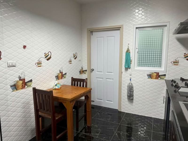 Perfect Park Suvarnabhumi, Bangkok, Romklao Road, Min Buri, Bangkok, 4 Bedrooms, 165 sqm, Single Detached House For Sale, by NR AGENT, 500384852 - DDproperty.com