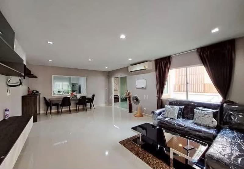 Perfect Park Suvarnabhumi, Bangkok, Romklao Road, Min Buri, Bangkok, 4 Bedrooms, 165 sqm, Single Detached House For Sale, by NR AGENT, 500384852 - DDproperty.com