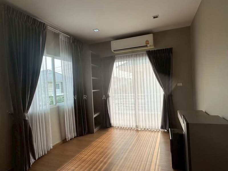 Perfect Park Suvarnabhumi, Bangkok, Romklao Road, Min Buri, Bangkok, 4 Bedrooms, 165 sqm, Single Detached House For Sale, by NR AGENT, 500384852 - DDproperty.com