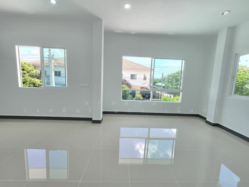 Noantawee Ville 5, Bangkok, Mit Maitri Road, Nong Chok, Nong Chok, Bangkok, 4 Bedrooms, 200 sqm, Single Detached House For Sale, by นภัสศรณ์ วงศ์สินไทยกร (นันท์), 500384863 - DDproperty.com