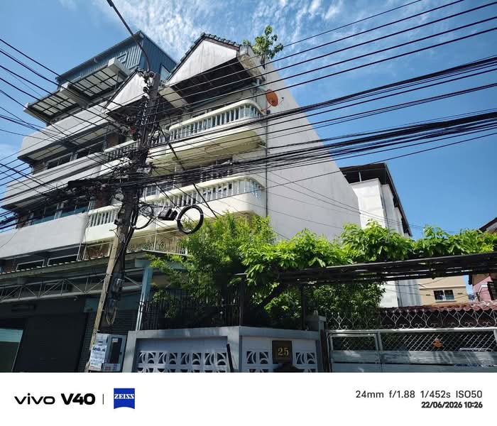 21,23, พหลโยธิน65, เขตบางเขน, กทม, กรุงเทพ, พหลโยธิน65, ท่าแร้ง, บางเขน, กรุงเทพ, 320 ตร.ม., ตึกแถว-อาคารพาณิชย์ ขาย, โดย กิตติศักดิ์ ลิ้มวัฒนชัย, 500384865 - DDproperty.com