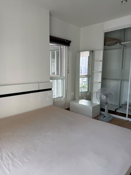The Parkland Grand Asoke-Phetchaburi, Bangkok, 1811 Phetchaburi Rd, Bang Kapi, Huai Khwang, Bangkok, 1 Bedroom, 35 sqm, Condo For Sale, by HOME Real Estate Service, 500384908 - DDproperty.com