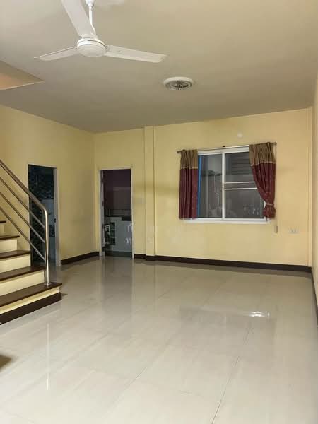 Chockruthai Rama 2 - Suan Som : โชคฤทัย พระราม 2 - สวนส้ม, Samut Sakhon, พระราม 2, Bang Krachao, Muang Samut Sakhon, Samut Sakhon, 3 Bedrooms, 120 sqm, Townhouse For Sale, by Sugunya Tantumnu, 500384913 - DDproperty.com