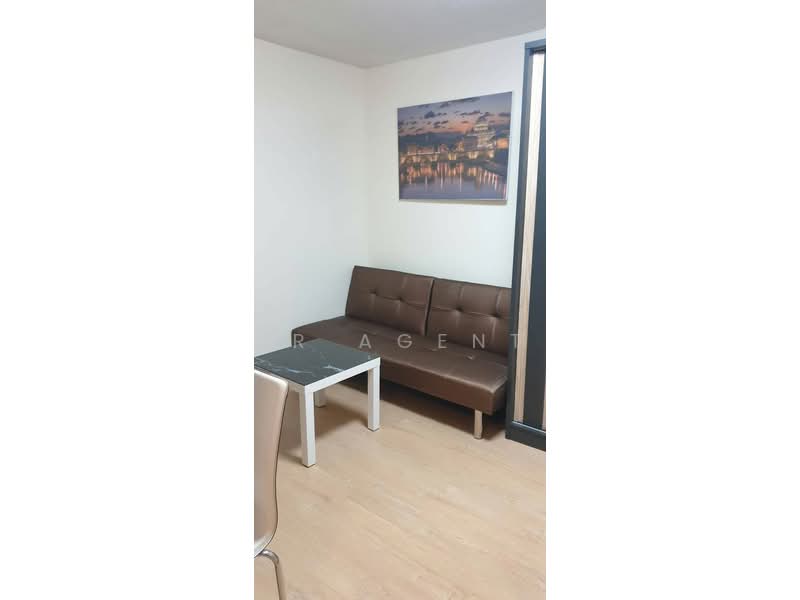 Lumpini Condo Town Romklao-Suvarnabhumi, Bangkok, Rom Klao Road 1, Khlong Sam Prawet, Lat Krabang, Bangkok, Studio, 21 sqm, Condo For Sale, by NR AGENT, 500384918 - DDproperty.com