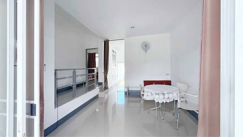 A house for rent near Lanna Golf Course, Chiang Mai Rental Price: 12,800 THB / month No.4H168, Chiang Mai, Chang Phuak, Muang Chiang Mai, Chiang Mai, 2 Bedrooms, 100 sqm, Single Detached House For Rent, by Baandeedee Chiangmai, 500384920 - DDproperty.com