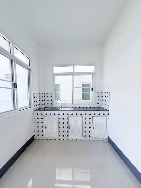 A house for rent near Lanna Golf Course, Chiang Mai Rental Price: 12,800 THB / month No.4H168, Chiang Mai, Chang Phuak, Muang Chiang Mai, Chiang Mai, 2 Bedrooms, 100 sqm, Single Detached House For Rent, by Baandeedee Chiangmai, 500384920 - DDproperty.com