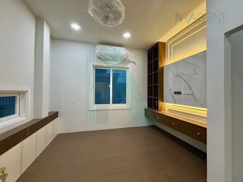 Suetrong Premium Rama 2-Samae Dam, Bangkok, 481 Rama 2 Road, Samae Dam, Bang Khun Thian, Bangkok, 5 Bedrooms, 480 sqm, Single Detached House For Rent, by NR AGENT, 500384921 - DDproperty.com