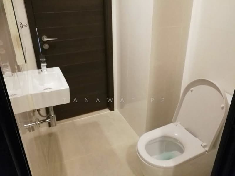 Ivy Ampio, Bangkok, 48 Ratchadaphisek Road, Huai Khwang, Bangkok, 1 Bedroom, 44 sqm, Condo For Rent, by Tanawat PP, 500384969 - DDproperty.com