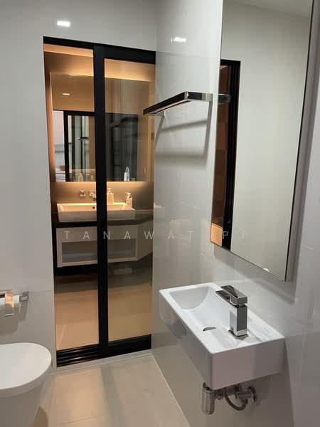 Ivy Ampio, Bangkok, 48 Ratchadaphisek Road, Huai Khwang, Huai Khwang, Bangkok, 1 Bedroom, 44 sqm, Condo For Rent, by Tanawat PP, 500384969 - DDproperty.com