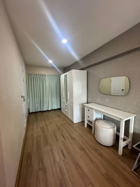 Thonglor Tower : ทองหล่อ ทาวเวอร์, กรุงเทพ, ซอยทองหล่อ, ถนนสุขุมวิท 55, คลองเตยเหนือ, วัฒนา, กรุงเทพ, 50 ตร.ม., คอนโด ให้เช่า, โดย Juthabhorn Uppachit (Amy), 500385007 - DDproperty.com