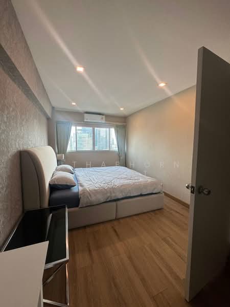 Thonglor Tower, Bangkok, Soi Thonglor, Sukhumvit 55 Road, Khlongtoei Nua, Watthana, Bangkok, 1 Bedroom, 50 sqm, Condo For Rent, by Juthabhorn Uppachit (Amy), 500385007 - DDproperty.com