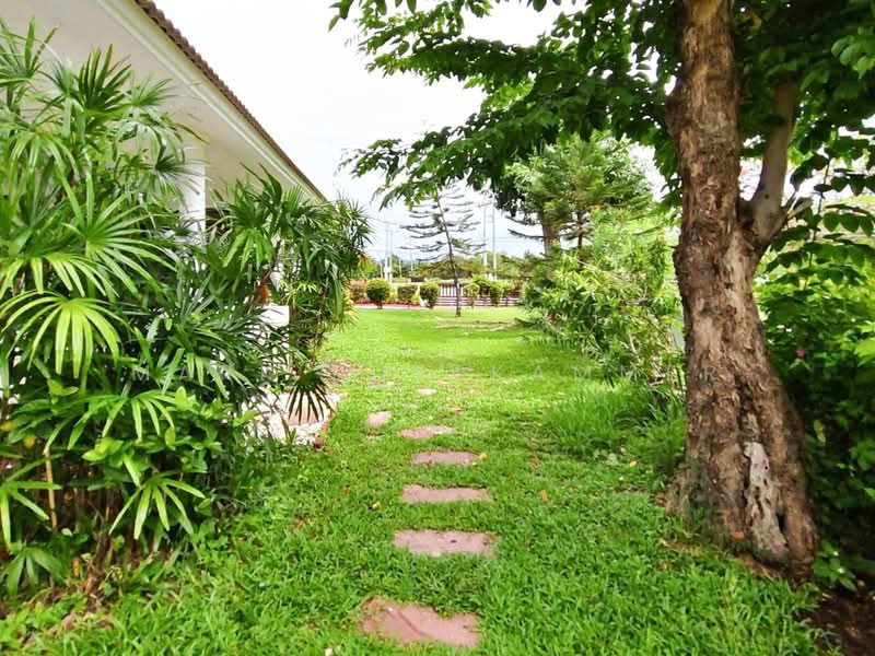 Palm Hills Golf Club and Residence, Phetchaburi, 1444 Phet Kasem Rd, Cha-am, Cha-Am, Phetchaburi, 3 Bedrooms, 450 sqm, Villa For Sale, by Mark Puttkammer, 500385020 - DDproperty.com