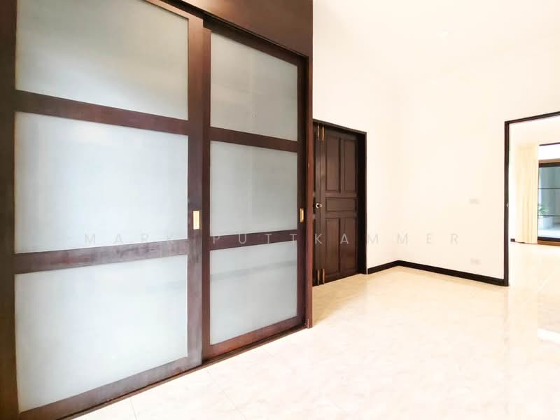 Palm Hills Golf Club and Residence, Phetchaburi, 1444 Phet Kasem Rd, Cha-am, Cha-Am, Phetchaburi, 3 Bedrooms, 450 sqm, Villa For Sale, by Mark Puttkammer, 500385020 - DDproperty.com