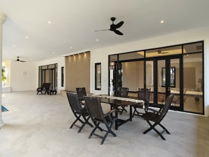 Palm Hills Golf Club and Residence, Phetchaburi, 1444 Phet Kasem Rd, Cha-am, Cha-Am, Phetchaburi, 3 Bedrooms, 450 sqm, Villa For Sale, by Mark Puttkammer, 500385020 - DDproperty.com