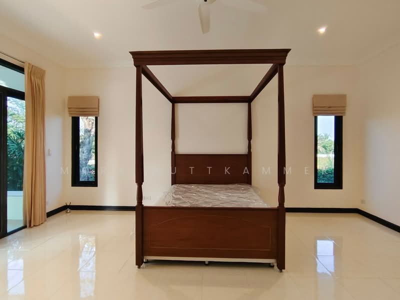 Palm Hills Golf Club and Residence : ปาล์ม ฮิลส์ กอล์ฟ คลับ แอนด์ เรสซิเดนซ์, เพชรบุรี, 1444 Phet Kasem Rd, ชะอำ, ชะอำ, เพชรบุรี, 450 ตร.ม., วิลล่า ขาย, โดย Mark Puttkammer, 500385020 - DDproperty.com