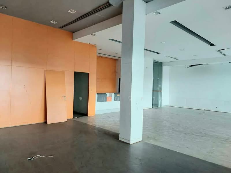 ริมถนนสุขุมวิท ระหว่างซอย72 และ74, Bangkok, สุขุมวิท ซอย72, Bang Na, Bangkok, , 1,000 sqm, Office Space For Sale, by เจ บุญนิสา, 500385023 - DDproperty.com