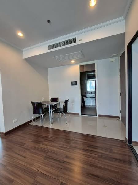 Supalai Elite Sathorn-Suanplu, Bangkok, 198 Suanphlu Road, Thung Maha Mek, Sathon, Bangkok, 2 Bedrooms, 91 sqm, Condo For Rent, by Keerati Poonchai, 500385026 - DDproperty.com