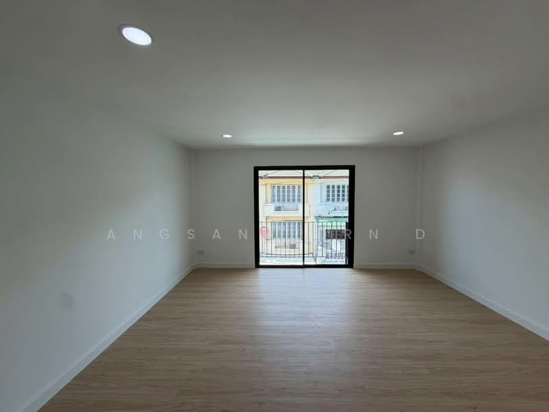 สรานนท์ ติวานนท์-ปากเกร็ด, Nonthaburi, Bang Phut, Pak Kret, Nonthaburi, 4 Bedrooms, 220 sqm, Townhouse For Sale, by Angsanaporn D, 500385050 - DDproperty.com