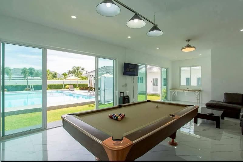 Hua Hin Soi 70, Prachuap Khiri Khan, Soi Monmai, Hin Lek Fai, Hua Hin, Prachuap Khiri Khan, 7 Bedrooms, 455 sqm, Villa For Sale, by Mark Puttkammer, 500385072 - DDproperty.com