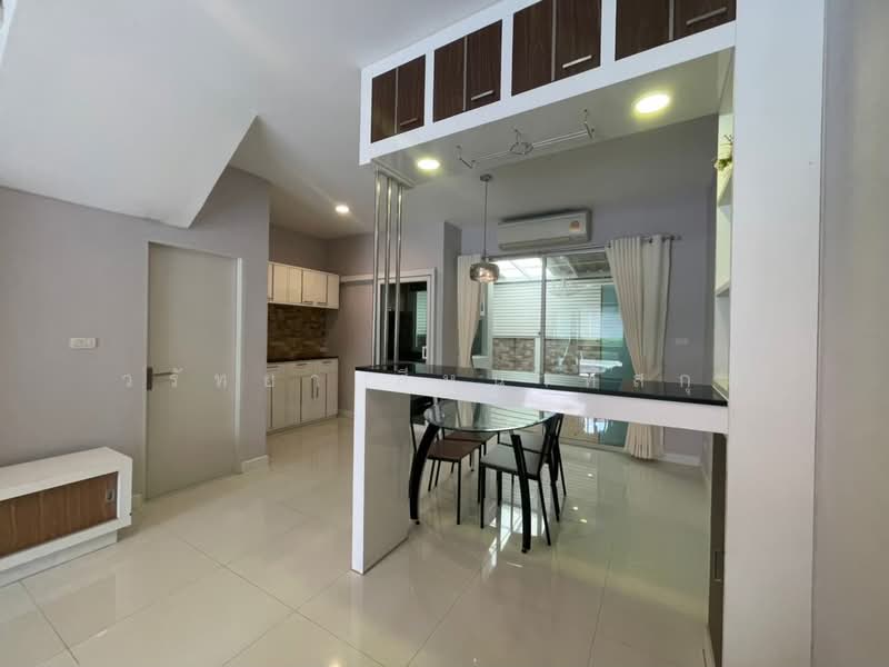 Baan Klang Muang Kaset-Nawamin, Bangkok, Soi Nawamin 70 Yeak 11-2, Khlong Kum, Bueng Kum, Bangkok, 3 Bedrooms, 162 sqm, Townhouse For Rent, by วรัทยา สีหนาทสกุล, 500385095 - DDproperty.com