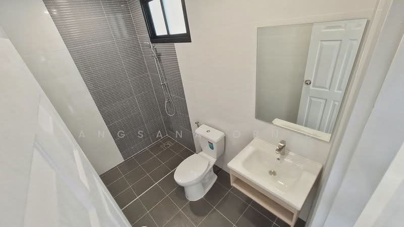 The Emerald Garden & Sport Club, Nonthaburi, Ratchaphruek Road, Bang Phlap, Pak Kret, Nonthaburi, 3 Bedrooms, 190 sqm, Single Detached House For Sale, by Angsanaporn D, 500385098 - DDproperty.com