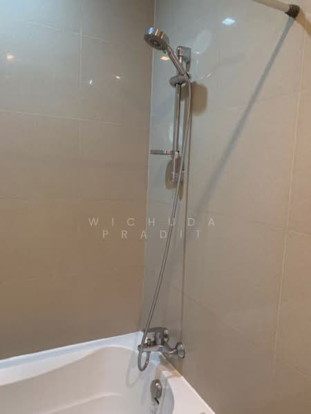 Noble Refine, Bangkok, Soi Sukhumvit 26, Sukhumvit Road, Khong Tan, Khlong Toei, Bangkok, 1 Bedroom, 32 sqm, Condo For Sale, by Wichuda Pradit, 500385125 - DDproperty.com
