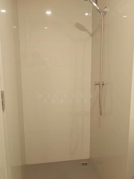 Knightsbridge Prime Sathorn : ไนท์บริดจ์ ไพรม์ สาทร, กรุงเทพ, 599 นราธิวาสราชนครินทร์, ทุ่งมหาเมฆ, สาทร, กรุงเทพ, 30 ตร.ม., คอนโด ขาย, โดย Wichuda Pradit, 500385133 - DDproperty.com