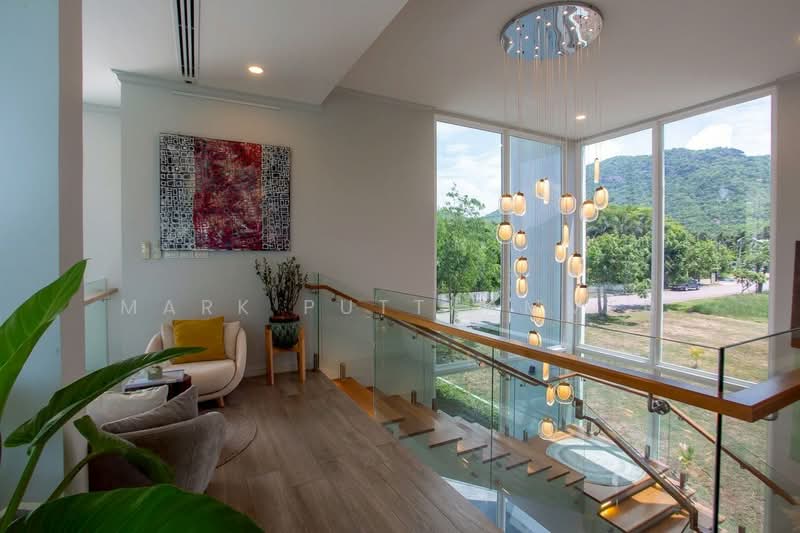 Palm Hills Golf Club and Residence, Phetchaburi, 1444 Phet Kasem Rd, Cha-am, Cha-Am, Phetchaburi, 6 Bedrooms, 650 sqm, Villa For Sale, by Mark Puttkammer, 500385136 - DDproperty.com