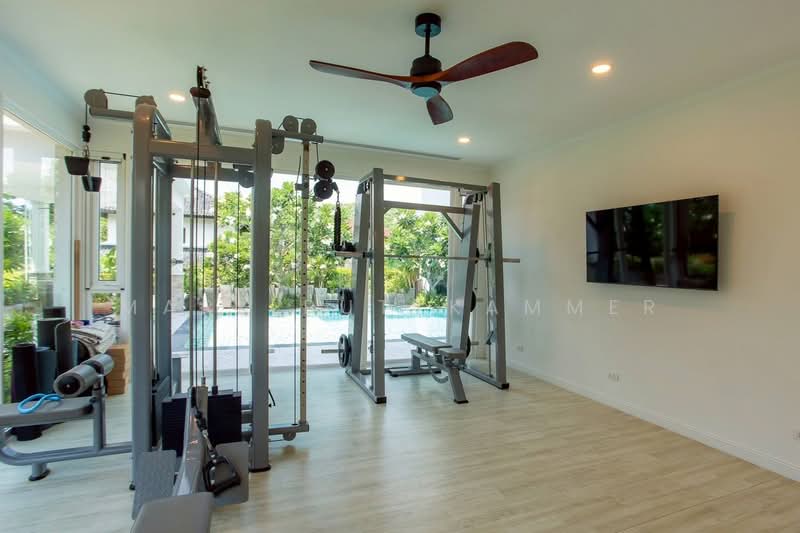 Palm Hills Golf Club and Residence, Phetchaburi, 1444 Phet Kasem Rd, Cha-am, Cha-Am, Phetchaburi, 6 Bedrooms, 650 sqm, Villa For Sale, by Mark Puttkammer, 500385136 - DDproperty.com