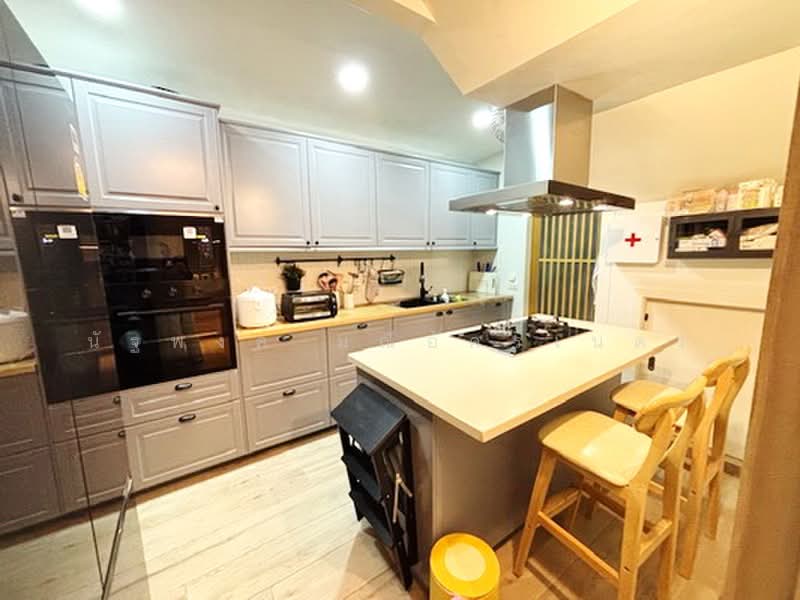 Pimnara Srinakarin-Bangna, Samut Prakan, Nam Daeng Road, Bang Kaeo, Bang Plee, Samut Prakan, 4 Bedrooms, 230 sqm, Single Detached House For Rent, by นัฐพงค์ มณีอัครเนตร, 500385161 - DDproperty.com