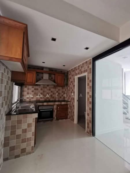 The Connect 9 Kaset-Nawamin, Bangkok, Soi Prasertmanukit 48, Khlong Kum, Bueng Kum, Bangkok, 3 Bedrooms, 120 sqm, Townhouse For Sale, by home4sale, 500385163 - DDproperty.com