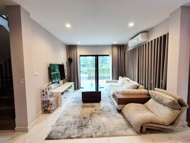 Venue ID Westgate, Nonthaburi, 72 Leabklnogbangsia, Bang Mae Nang, Bang Yai, Nonthaburi, 4 Bedrooms, 200 sqm, Single Detached House For Rent, by นัฐพงค์ มณีอัครเนตร, 500385176 - DDproperty.com