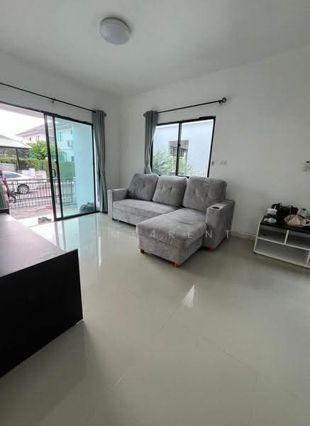 Modi Villa Ladkrabang-Suvarnabhumi, Chachoengsao, Luang Phaeng Road, Khlong Luang Phaeng, Muang Chachoengsao, Chachoengsao, 3 Bedrooms, 144 sqm, Townhouse For Rent, by Home4rent, 500385184 - DDproperty.com