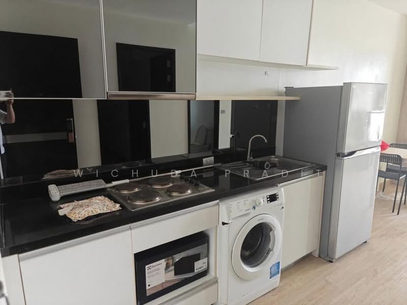 Sky Walk Residences, Bangkok, 1599 Sukhumvit Road, Phra Kanong Nua, Watthana, Bangkok, 2 Bedrooms, 60 sqm, Condo For Sale, by Wichuda Pradit, 500385187 - DDproperty.com