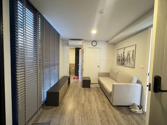 Flexi Sathorn - Charoennakorn : เฟล็กซี่ สาทร – เจริญนคร, กรุงเทพ