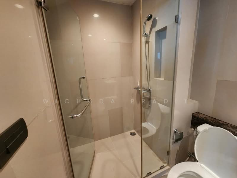 Fuse Sathorn-Taksin, Bangkok, Krung Thon Buri Road, Bang Lam Phu Lang, Khlong San, Bangkok, 1 Bedroom, 33 sqm, Condo For Sale, by Wichuda Pradit, 500385198 - DDproperty.com