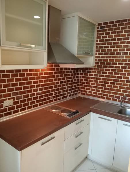 Baan Siri Sukhumvit 10 : บ้านสิริ สุขุมวิท 10, กรุงเทพ, ซอยสุขุมวิท 10, คลองเตย, กรุงเทพ, 60 ตร.ม., คอนโด ขาย, โดย Wichuda Pradit, 500385206 - DDproperty.com