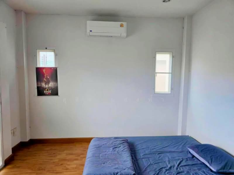 ให้เช่าบ้านแฝด ม.เมโทรปาร์ค ใกล้ ม.เกษตรฯ ศรีราชา, Chon Buri (Pattaya), Thung Suk La, Si Racha, Chon Buri (Pattaya), 3 Bedrooms, 100 sqm, Semi-Detached House (Twin House) For Rent, by Dusit Saengfa, 500385224 - DDproperty.com