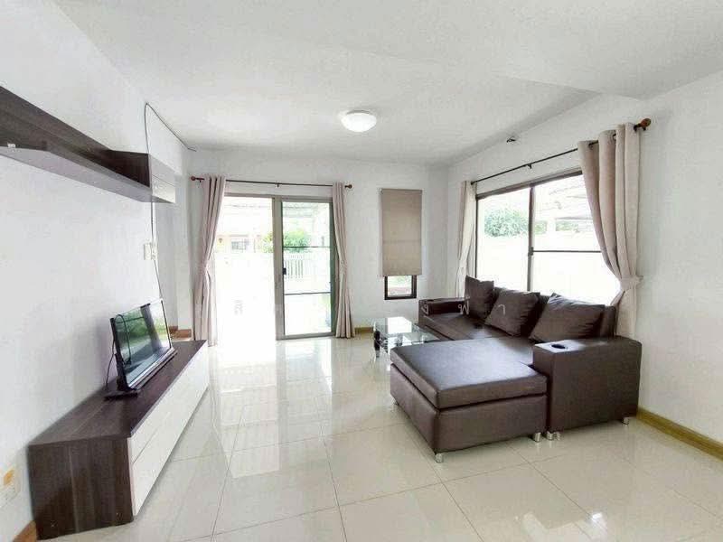 ให้เช่าบ้านแฝด ม.เฮ้าส์ออฟคานารี สวนเสือ ศรีราชา, Chon Buri (Pattaya), Surasak, Si Racha, Chon Buri (Pattaya), 3 Bedrooms, 150 sqm, Semi-Detached House (Twin House) For Rent, by Dusit Saengfa, 500385247 - DDproperty.com