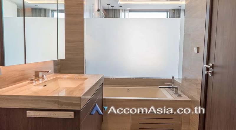 Q1 Sukhumvit, Bangkok, 1 Sukhumvit Road, Khlong Toei, Bangkok, 2 Bedrooms, 96 sqm, Condo For Rent, by Accom Asia, 500385261 - DDproperty.com