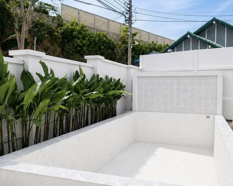 Newly Renovated Pool Villa for Sale Khao Noi East Pattaya, Chon Buri (Pattaya), Bang Lamung, Bang Lamung (Pattaya), Chon Buri (Pattaya), 3 Bedrooms, 528 sqm, Villa For Sale, by PLC real estate, 500385275 - DDproperty.com