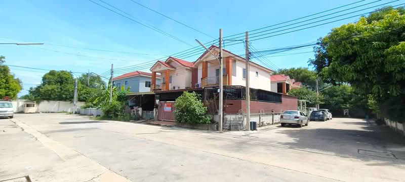 Moobaan Siwarat 9 Bangbuathong : หมู่บ้านสิวารัตน์ 9 บางบัวทอง, นนทบุรี, บางบัวทอง, บางบัวทอง, นนทบุรี, 144 ตร.ม., ทาวน์เฮ้าส์ ขาย, โดย ณณัฐ ภัทรจินดานุวงศ์, 500385277 - DDproperty.com