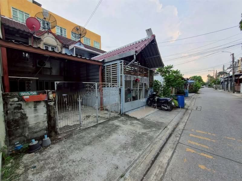 สุธาวัลย์ ซอยมหาดไทย ซอยลาดพร้าว122 แยก19, กรุงเทพ, ถนนลาดพร้าว, พลับพลา, วังทองหลาง, กรุงเทพ, 120 ตร.ม., ทาวน์เฮ้าส์ ขาย, โดย คุณ วรรณรัช บุญสวัสดิ์ (วิน), 500385356 - DDproperty.com