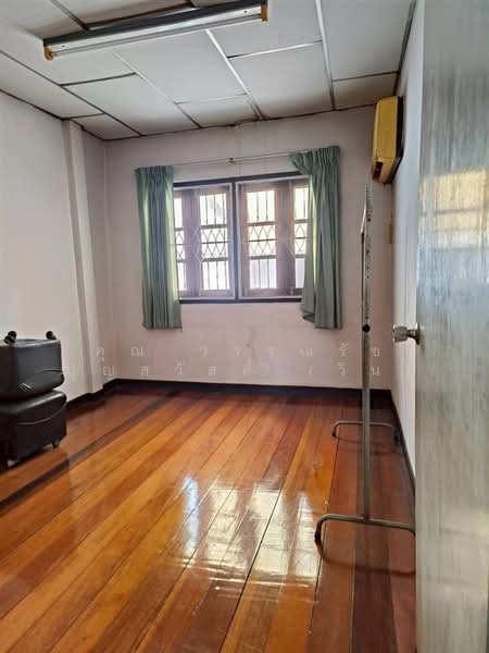 สุธาวัลย์ ซอยมหาดไทย ซอยลาดพร้าว122 แยก19, Bangkok, ถนนลาดพร้าว, Phlapphla, Wang Thonglang, Bangkok, 2 Bedrooms, 120 sqm, Townhouse For Sale, by คุณ วรรณรัช บุญสวัสดิ์ (วิน), 500385356 - DDproperty.com