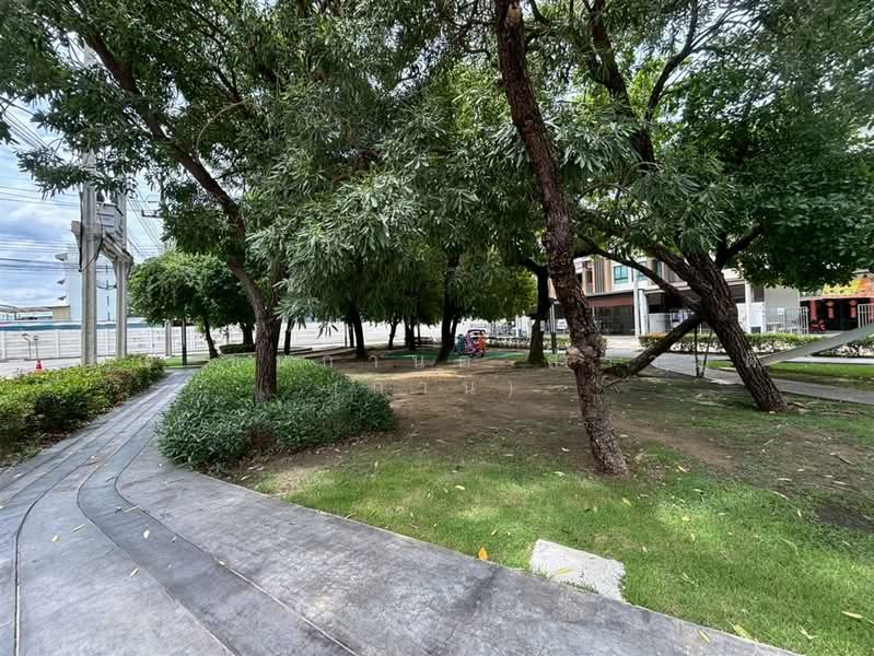 Patio Vibhavadi-Songprapa, Bangkok, Si Khan, Don Mueang, Bangkok, 4 Bedrooms, 175 sqm, Townhouse For Sale, by คุณ ชนกานต์ สำราญดี (กาน), 500385393 - DDproperty.com