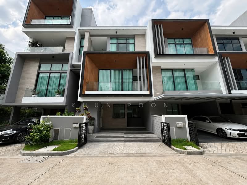 Nirvana Define Srinakarin-Rama 9, Bangkok, Srinakarin - Rom Klao Road, Saphan Sung, Bangkok, 3 Bedrooms, 285 sqm, Townhouse For Rent, by Khun Poon, 500385396 - DDproperty.com