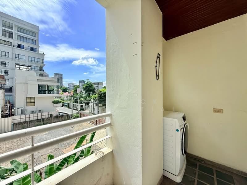 Sawang Apartment : สว่าง อพาร์ทเม้นท์, กรุงเทพ, ซอยสาทร 7, ทุ่งมหาเมฆ, สาทร, กรุงเทพ, 146 ตร.ม., อพาร์ทเมนท์ ให้เช่า, โดย Bangkok Residential, 500385398 - DDproperty.com