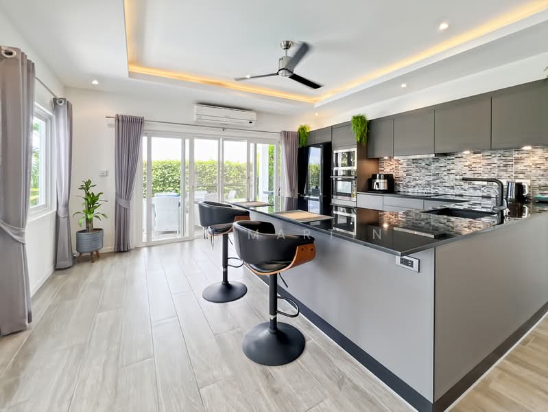 Mali Lotus Villas, Prachuap Khiri Khan, Thap Tai, Hua Hin, Prachuap Khiri Khan, 3 Bedrooms, 184 sqm, Villa For Sale, by Jon Martin, 500385409 - DDproperty.com
