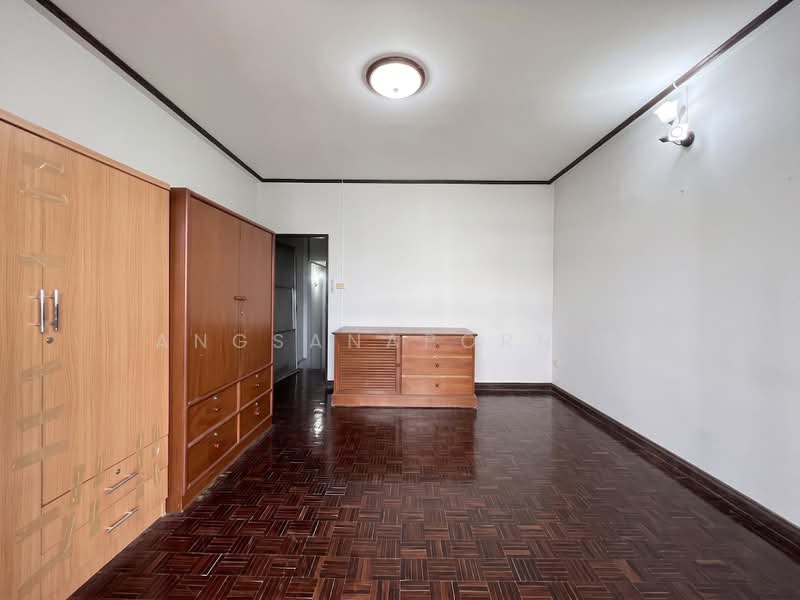 Sammakon Ramkhamhaeng, Bangkok, Ramkhamhaeng Road, Saphan Sung, Bangkok, 3 Bedrooms, 150 sqm, Townhouse For Sale, by Angsanaporn D, 500385433 - DDproperty.com