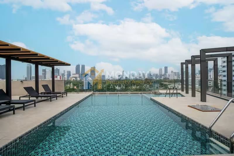 Trapezo Sukhumvit 16, Bangkok, Soi Sukhumvit 16, Khlong Toei, Bangkok, 2 Bedrooms, 52 sqm, Condo For Sale, by Neeranuch Somprasong, 500385440 - DDproperty.com